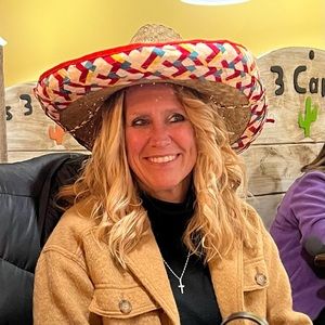 Meet your Posher, Amy